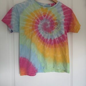 EUC. Youth Medium “Puppie Love” Tie Dye T Shirt